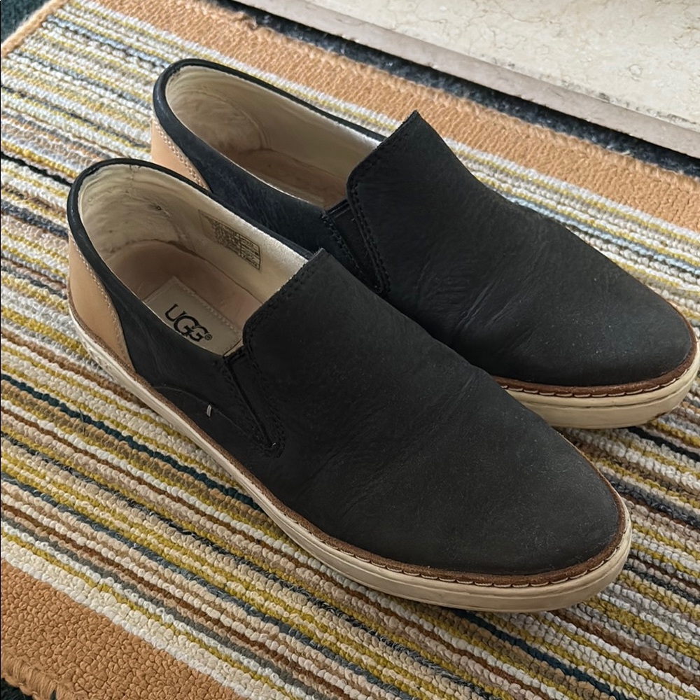 UGG Black and Tan Slip-On Loafers